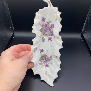 Vintage “Original Arnart Creation” Gold Edged Leaf Shaped Dish